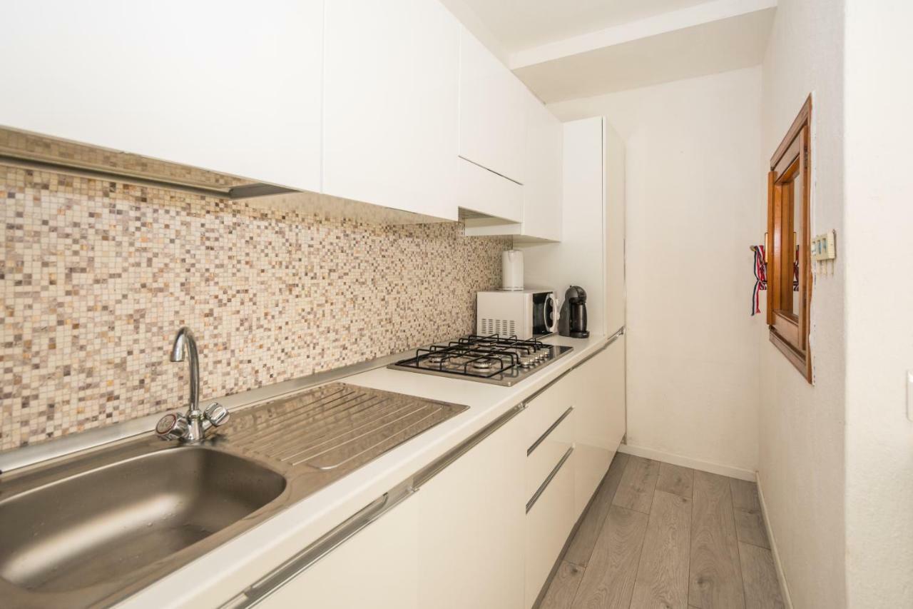 Appartamento Punta Nera La Maddalena  Exterior photo